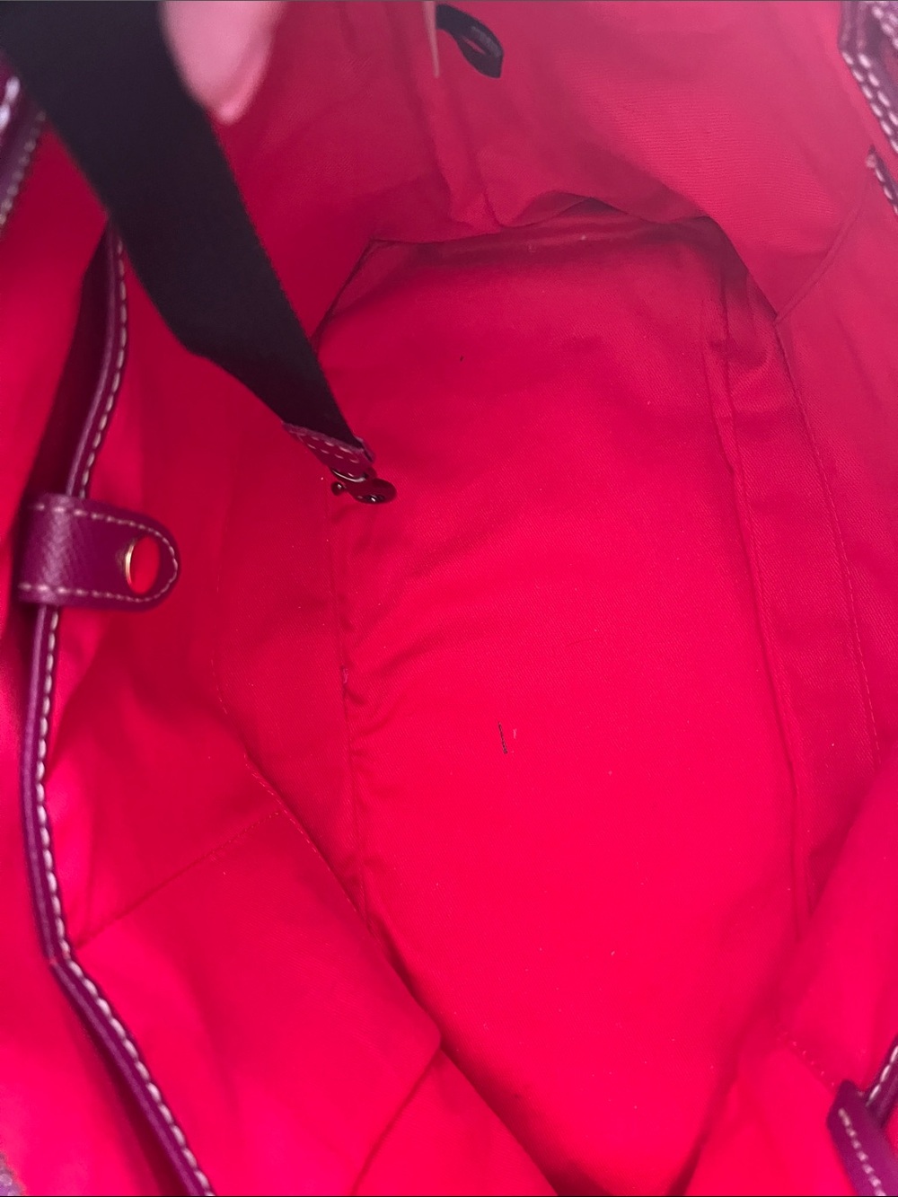 EUC Beautiful  Dooney and Bourke magenta large tote bag. - Picture 10 of 10